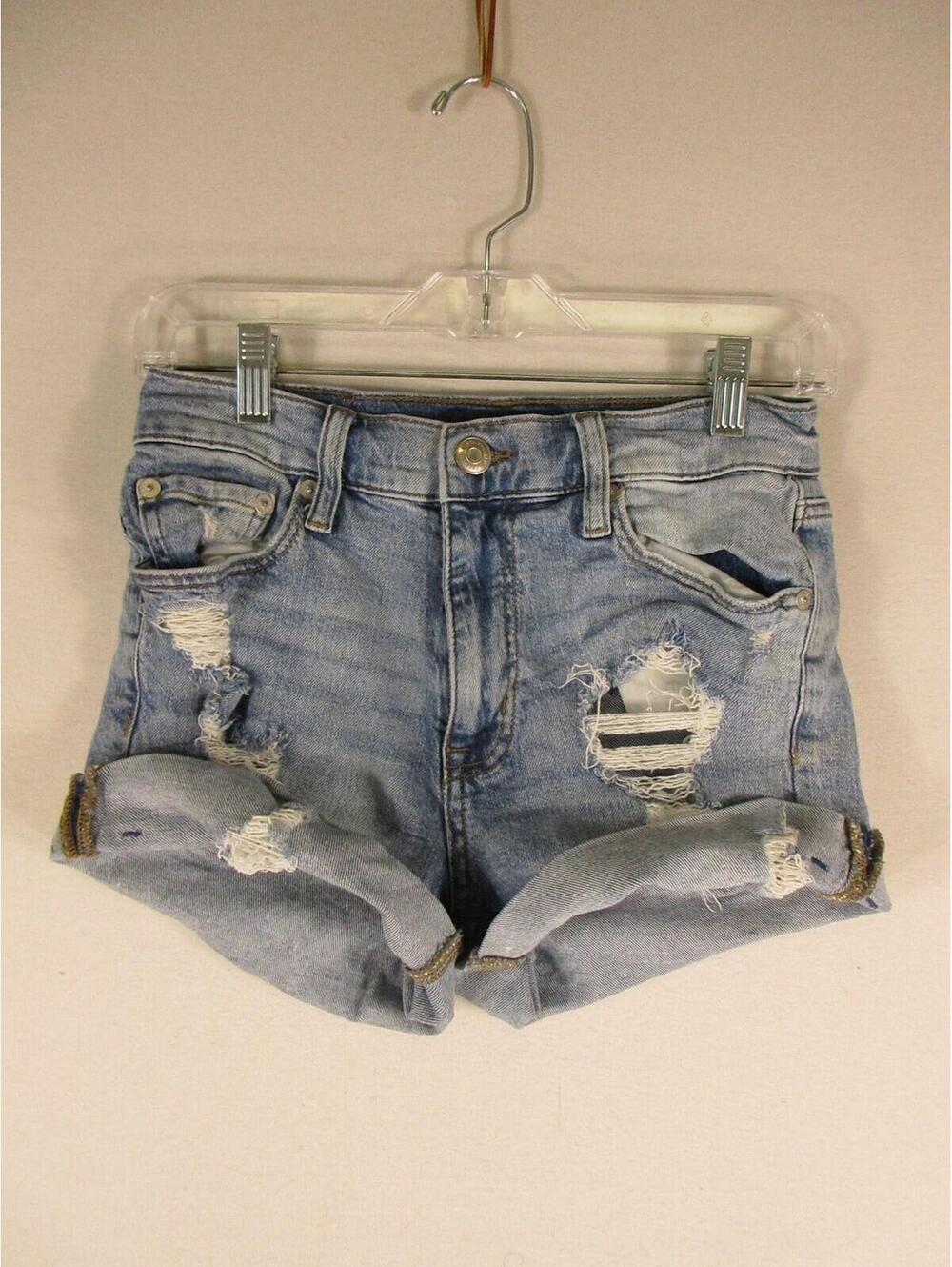 Aeropostale Shorts Womens 0 Mom Short Distressed Light Blue Denim Rolled Cuff